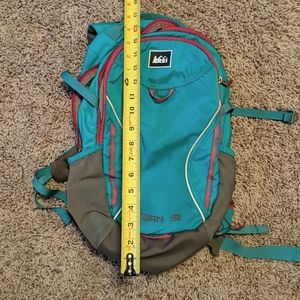 Rei kid bagpack